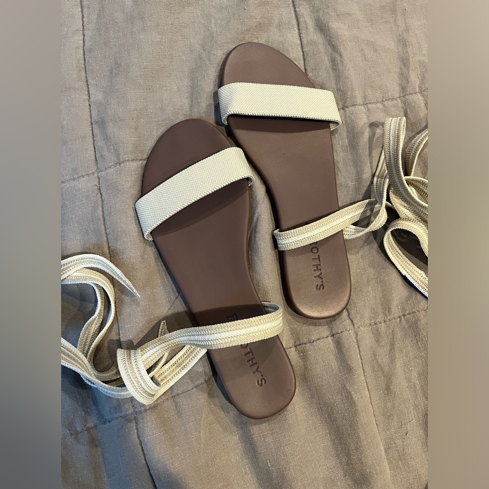 Rothy’s The Wrap Sandals Sandcastle Size 9